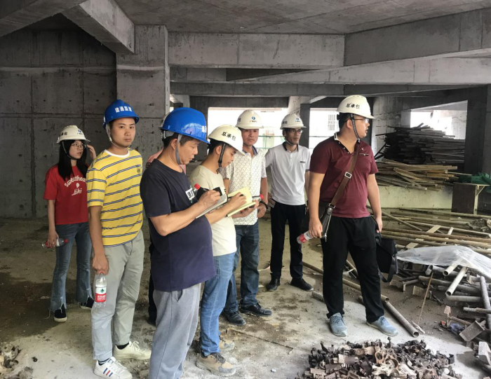 5.1������Ŀһ�ߵ����������������������� ��700.png