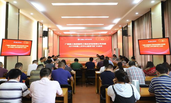 �ۻ��ֳ����������������� ��700.jpg