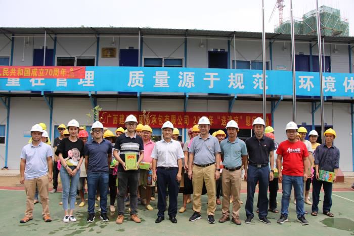 1�������˶��ֳ���������ũ���� ��700.JPG