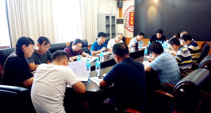 1�ۻ��ֳ���������л΢�� ��700.JPG