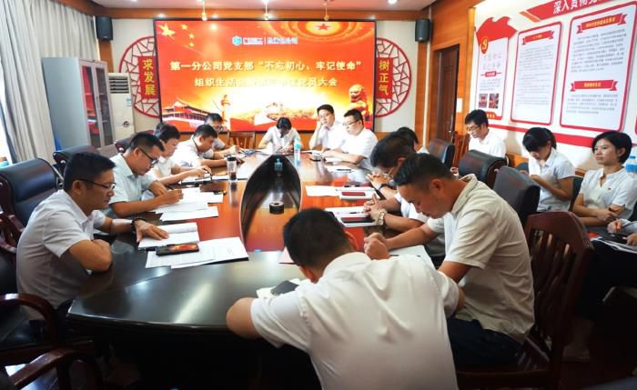 9�ۻ��ֳ�������л΢�� ��700.jpg