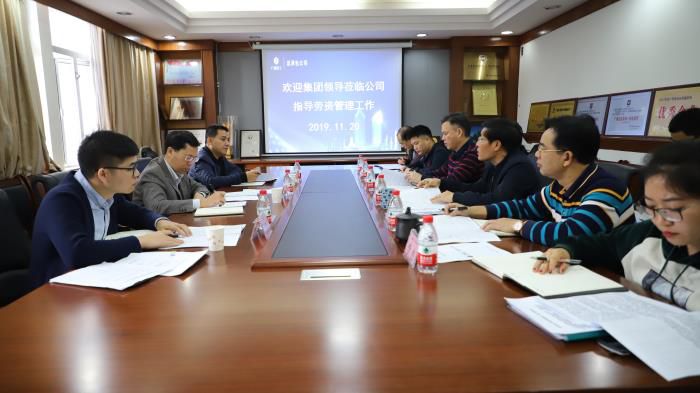 2�ۻ��ֳ��������������� ��700.JPG