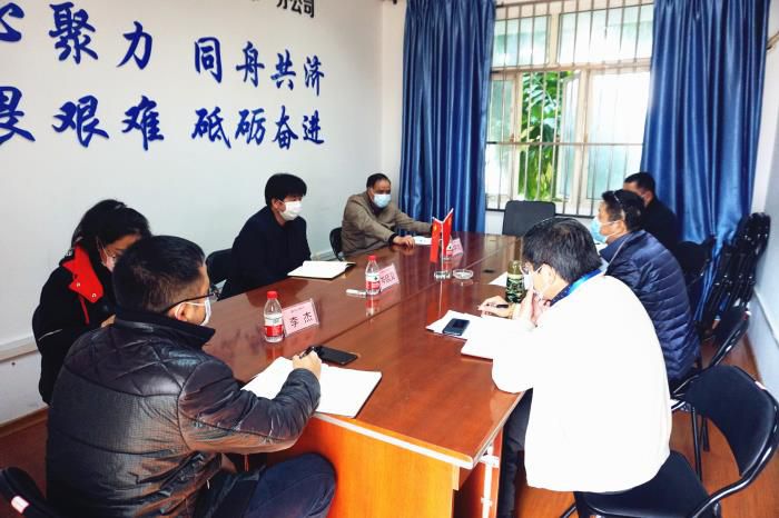 2�ۻ��ֳ���������л΢�� ��700.jpg