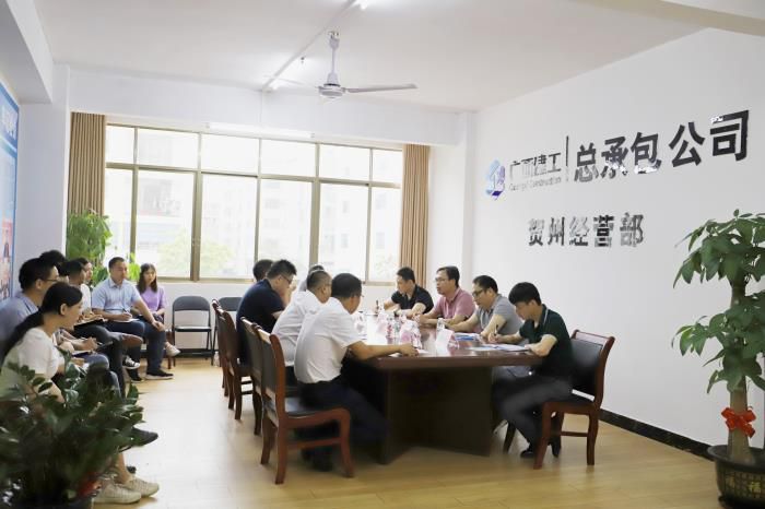 21.3�ۻ��ֳ���������� ��700.jpg