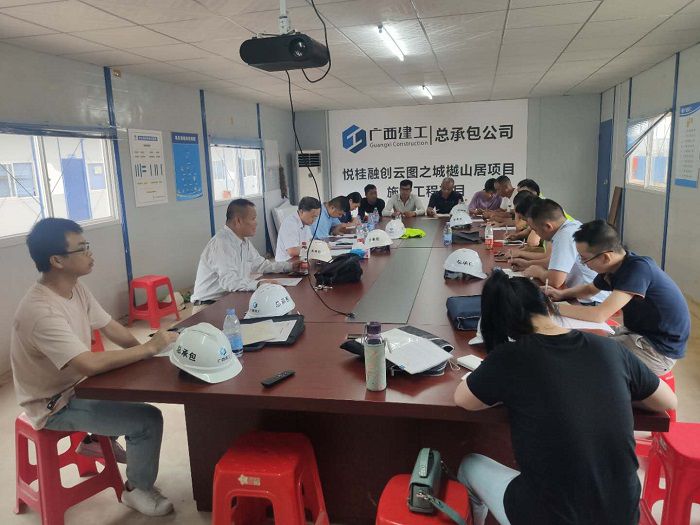 �ۻ��ֳ���������ۿ��  ��.jpg