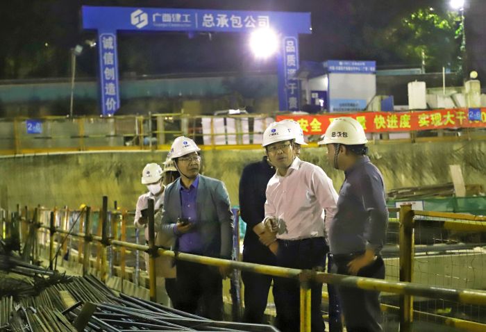 ����ֳ������� ֣ʫ����.jpg