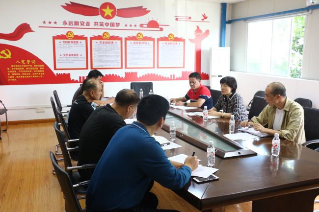 �ۻ��ֳ����������� ��.jpg