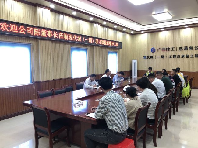 �ۻ��ֳ���������¬���� ��.jpg