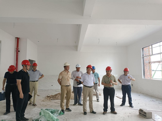 ʵ�������Ŀ����������Ī���� �㣨��ͼ��.png