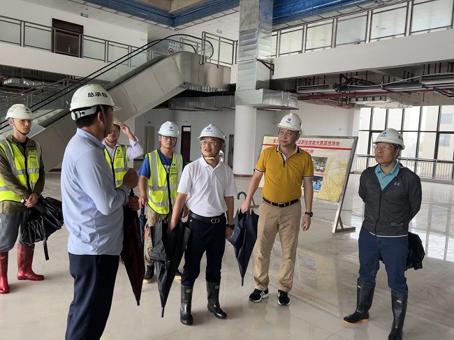 �����´��ӵ���������ְҵ����ѧԺ��Ŀ�������¬���� �㣨��ͼ��.jpg