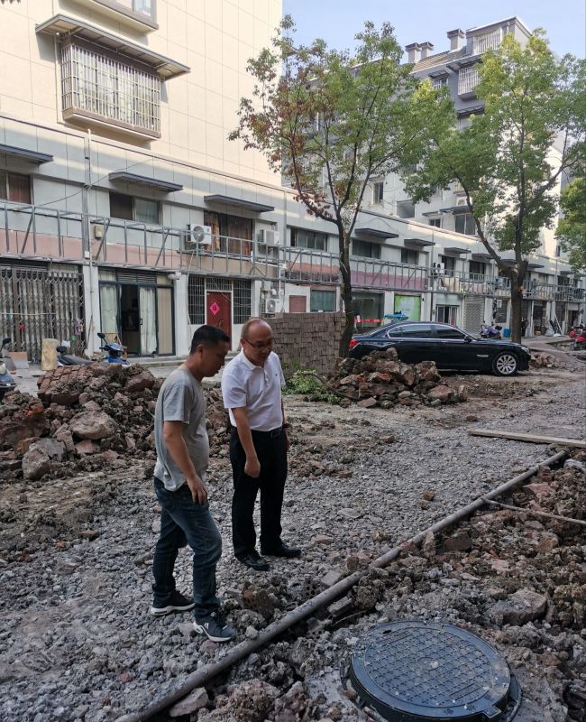 ��Ŀ�ֳ�������Ҷ���� �㣨��ͼ��.jpg