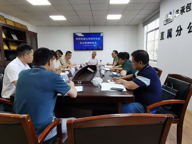 �ۻ��ֳ����������ľ� �㣨��ͼ��.jpg