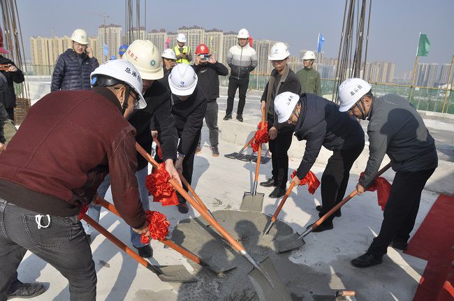 ½�@����һ�����ֳ��α����Ϊ��Ŀ�ⶥ����������������������� �㣨��ͼ��.jpg