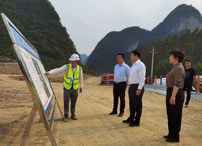 ��ȡ����㱨�������ұ� �㣨��ͼ��.jpg