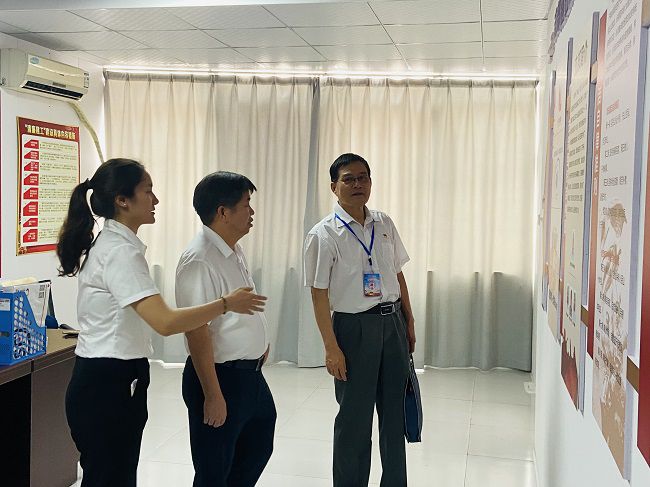 ���е�Ա�˶���������¬���� �㣨��ͼ��.jpg