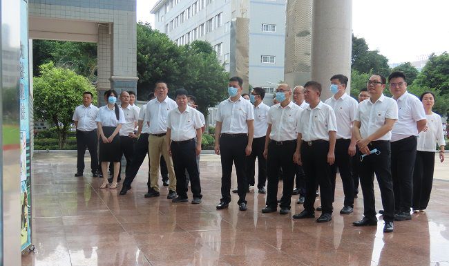 1718671442126595.jpg 寓目犯法警示教育展览 修图.jpg